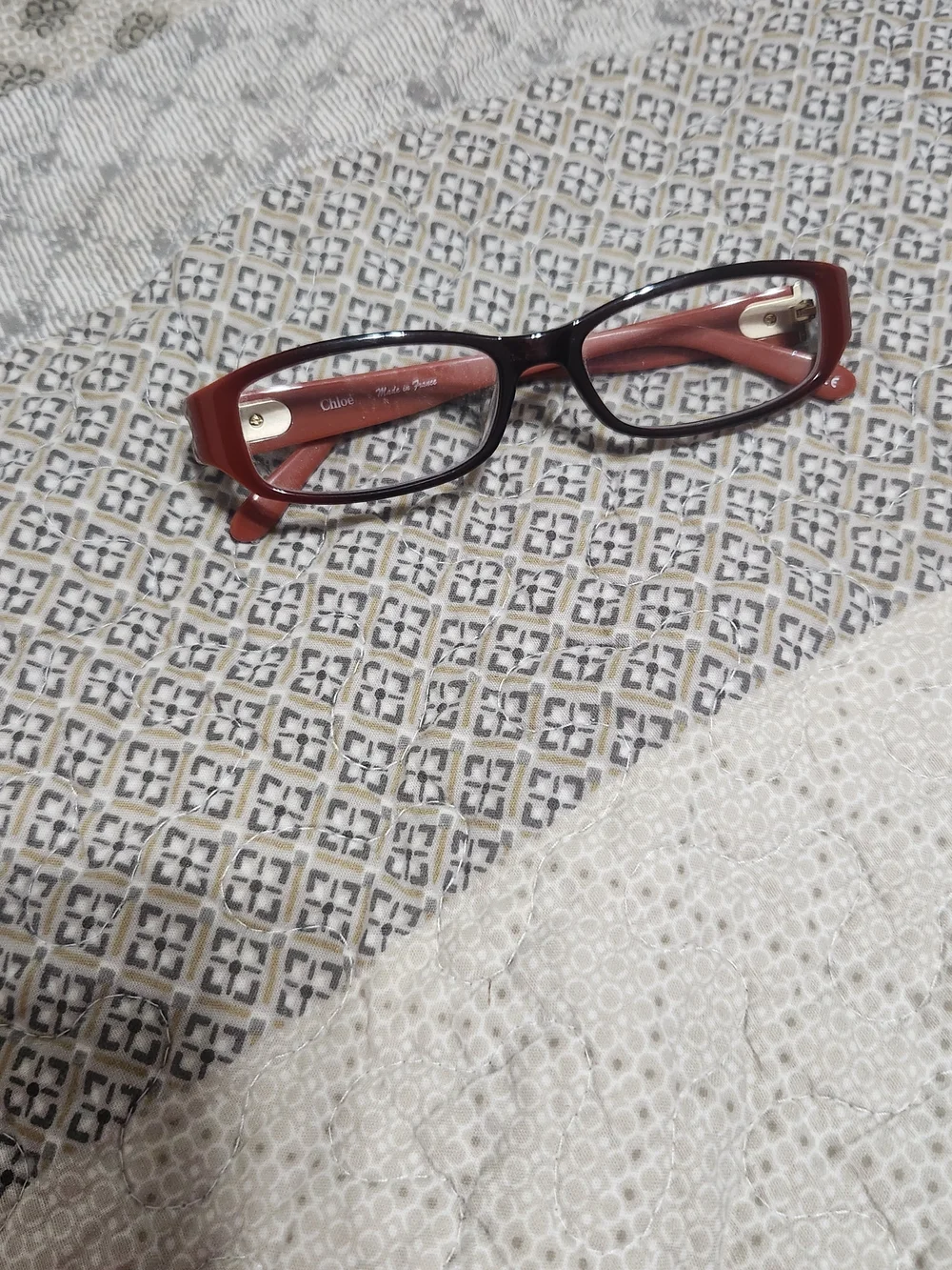 Women's Rectangular Reading Glasses in Burgundy